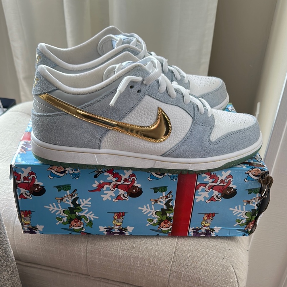 Nike SB Dunk Low Sean Cliver (Special Box)